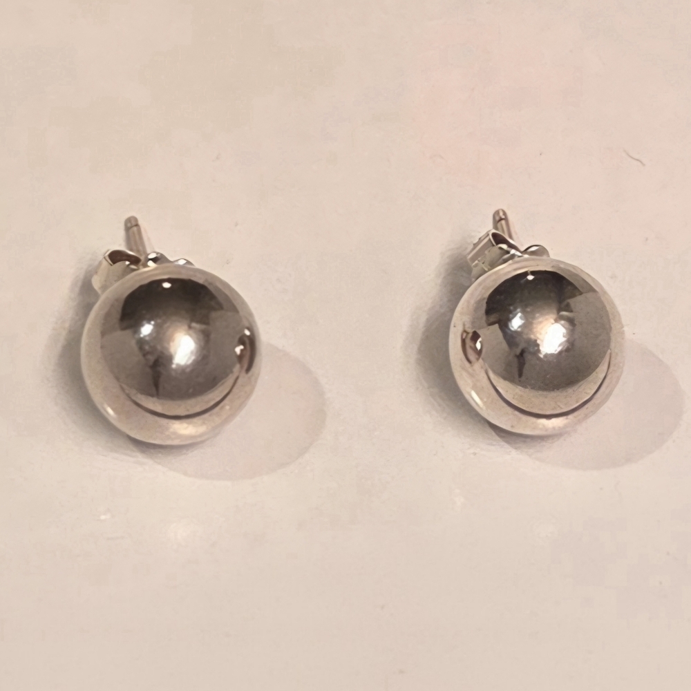 Tiffany 10mm Silver Bead Ball Earrings